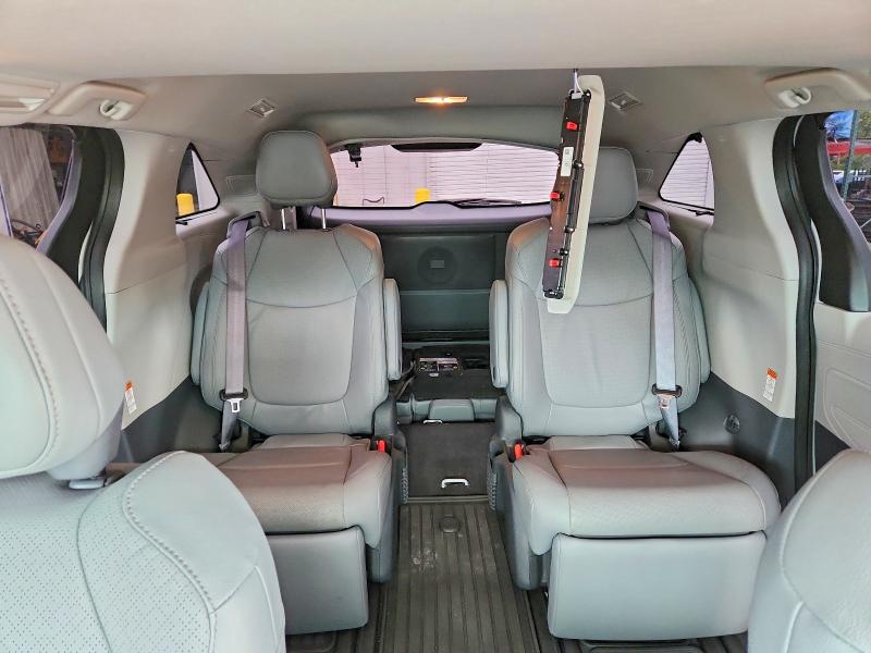 Продажа на аукционе авто 2024 Toyota Sienna, vin: 5TDZRKEC2RS209214, номер лота: 54159466