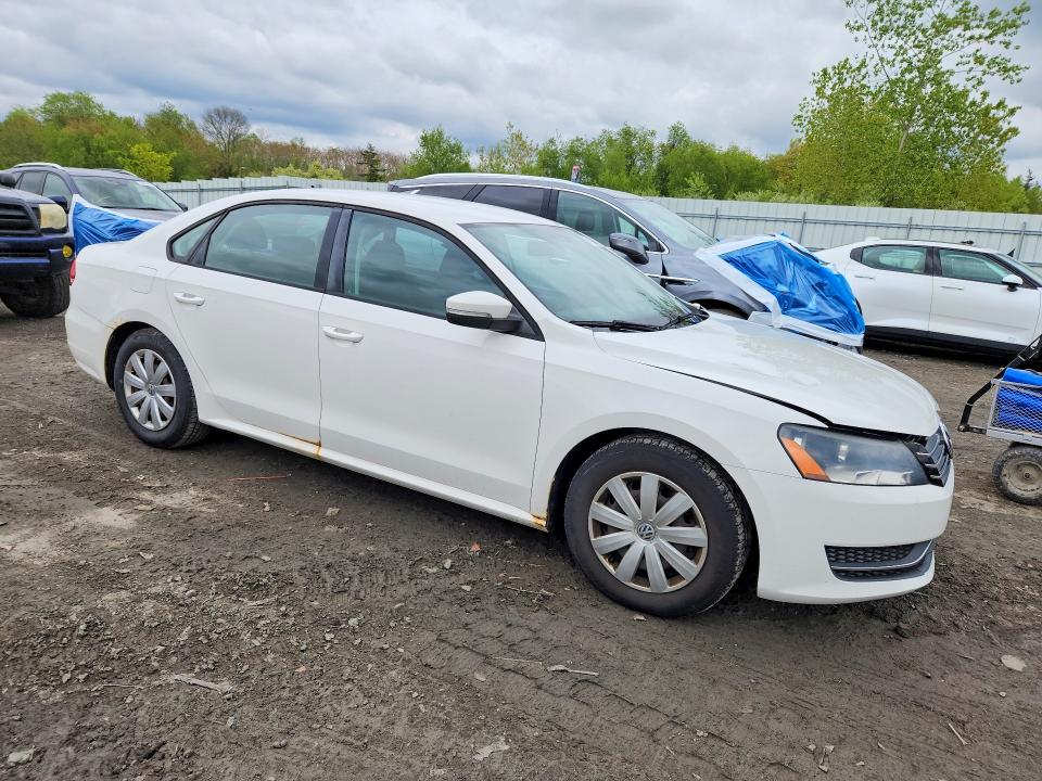 53745476 :رقم المزاد ، 1VWAP7A39DC010268 vin ، 2013 Volkswagen Passat مزاد بيع