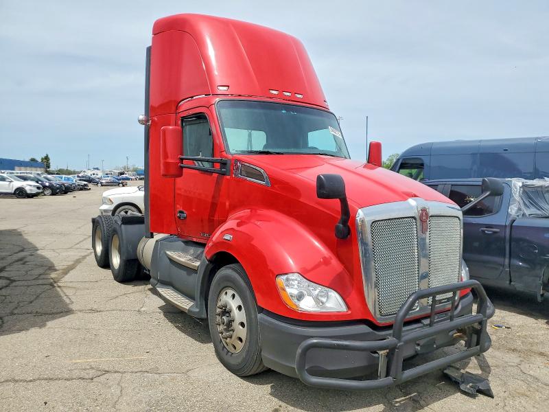 Продажа на аукционе авто 2020 Kenworth Construction, vin: 1XKYD49X9LJ424388, номер лота: 54652776