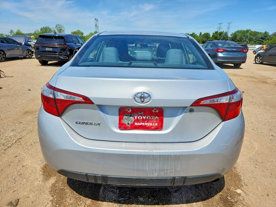 Продаж на аукціоні авто 2015 Toyota Corolla, vin: 5YFBURHE3FP223701, номер лоту: 55182886