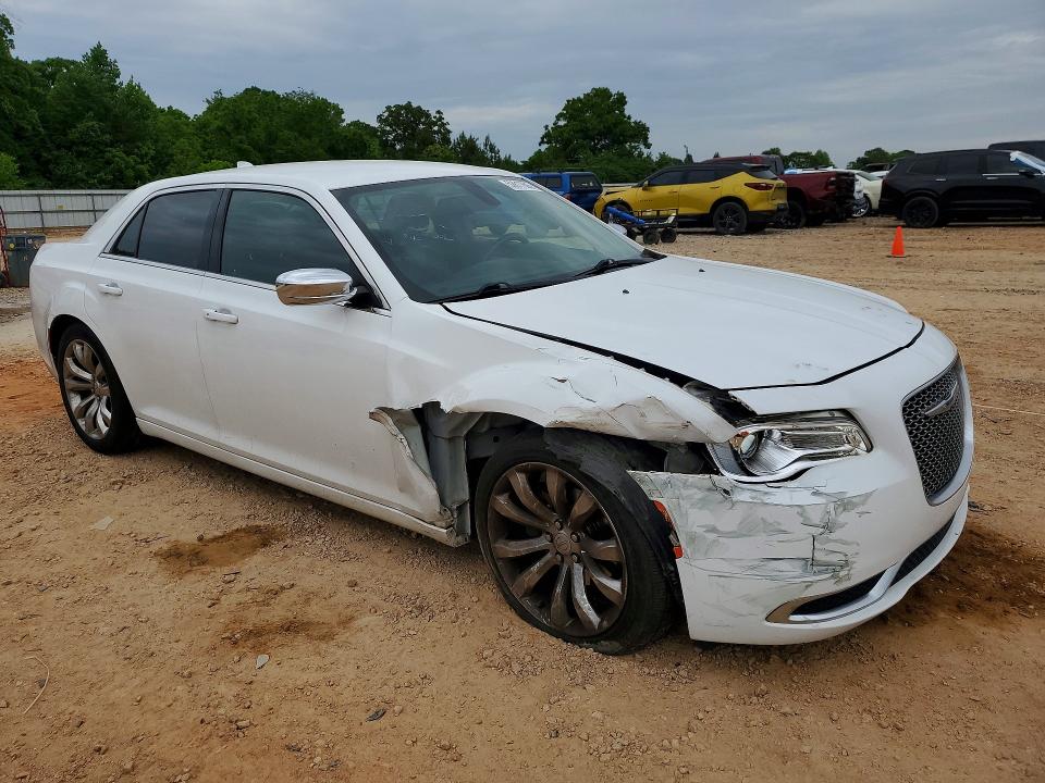 2019 Chrysler 300 მანქანა იყიდება აუქციონზე, vin: 2C3CCAAGXKH612313, აუქციონის ნომერი: 52617606