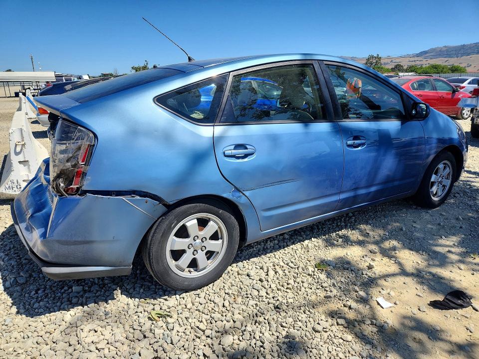 2005 Toyota Prius მანქანა იყიდება აუქციონზე, vin: JTDKB20U953035661, აუქციონის ნომერი: 53577186