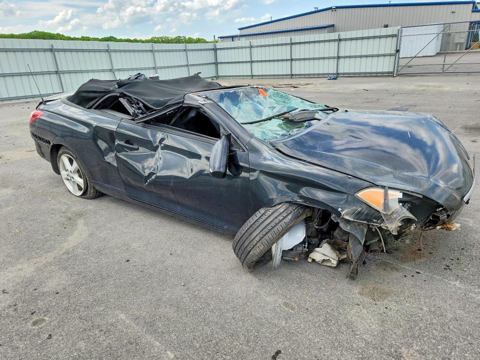 53235356 :رقم المزاد ، 4T1FA38P55U058076 vin ، 2005 Toyota Camry Solara مزاد بيع