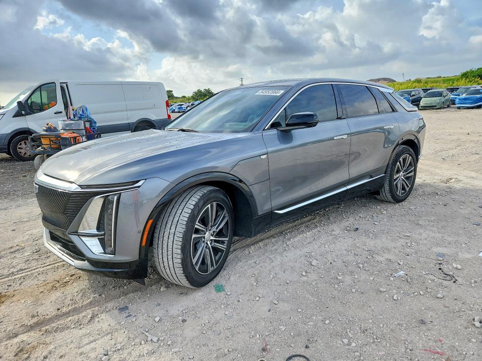 Продажа на аукционе авто 2023 Cadillac Lyriq, vin: 1GYKPMRK6PZ002254, номер лота: 54952866