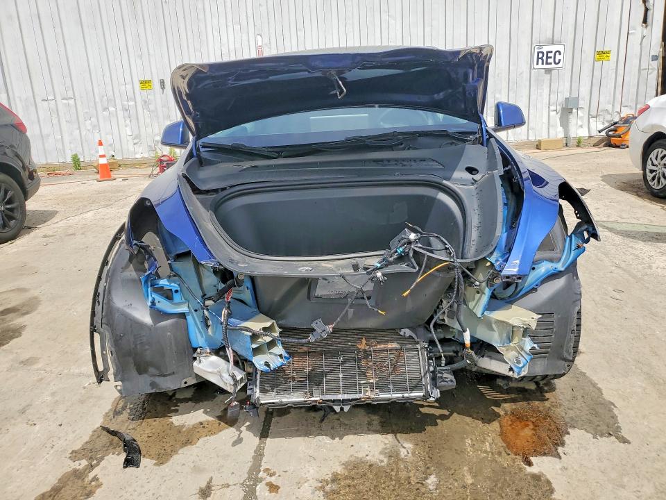 Продажа на аукционе авто 2021 Tesla Model Y, vin: 5YJYGDEF7MF252192, номер лота: 54238216