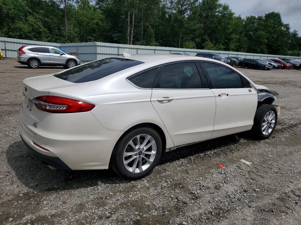 2020 Ford Fusion მანქანა იყიდება აუქციონზე, vin: 3FA6P0HD6LR102958, აუქციონის ნომერი: 54671386