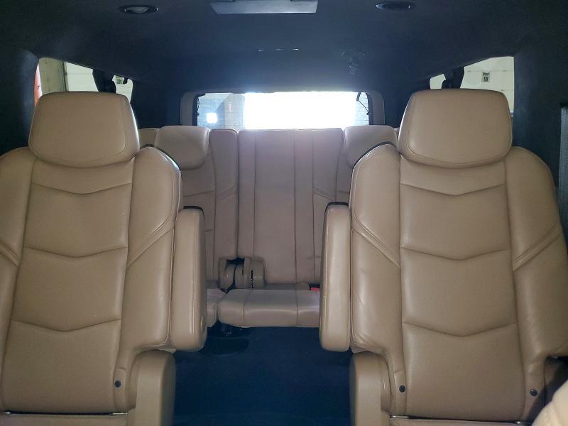 53334956 :رقم المزاد ، 1GYS4KKJ2LR226453 vin ، 2020 Cadillac Escalade مزاد بيع
