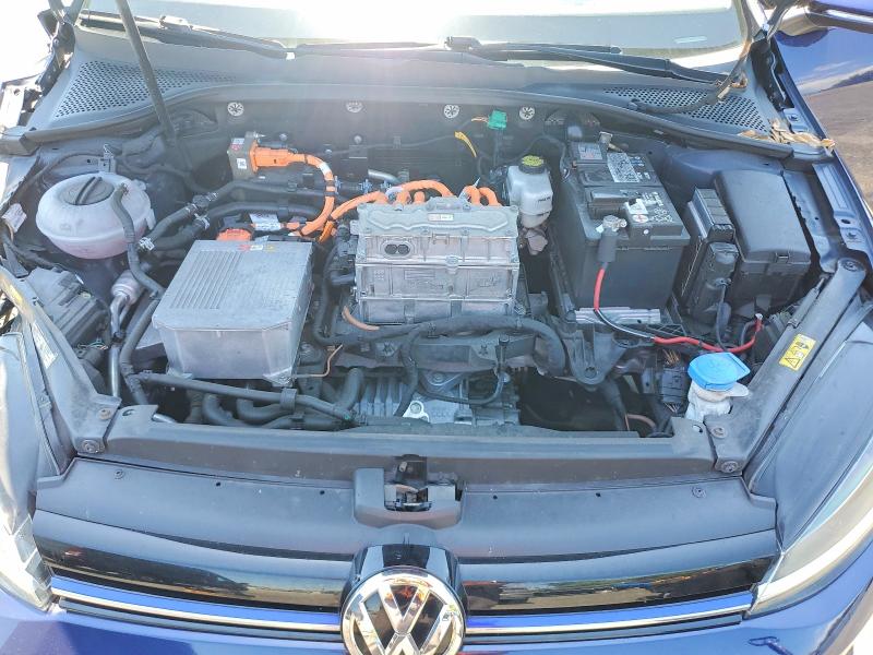 Продажа на аукционе авто 2017 Volkswagen E-golf, vin: WVWKR7AU8HW950866, номер лота: 53025386