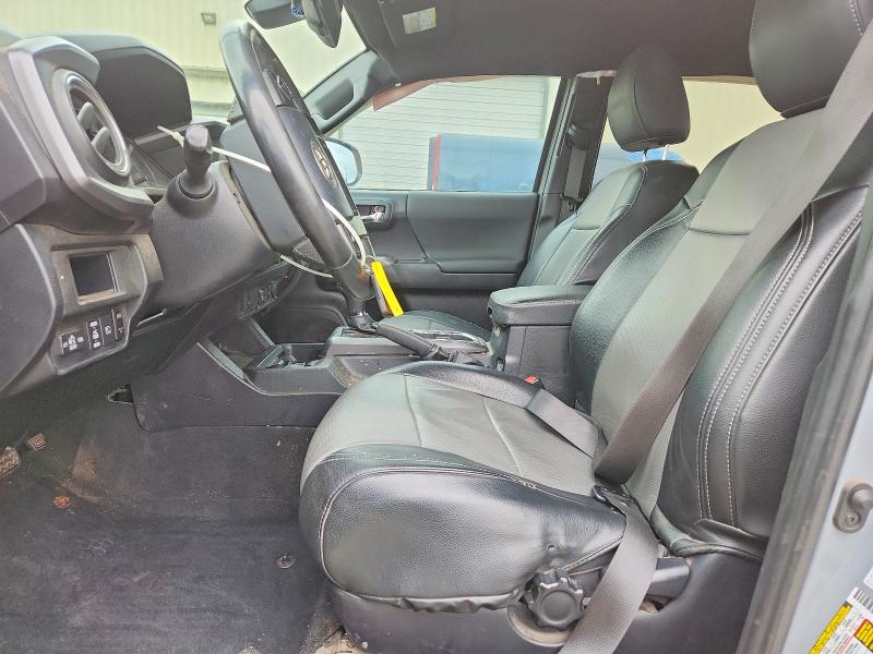 Продажа на аукционе авто 2018 Toyota Tacoma, vin: 3TMCZ5AN6JM157377, номер лота: 52388506
