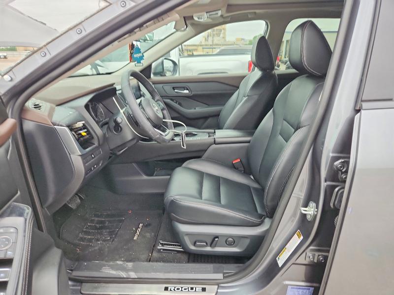 52104566 :رقم المزاد ، 5N1BT3CA2PC855082 vin ، 2023 Nissan Rogue مزاد بيع