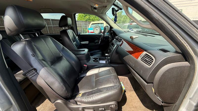 55561806 :رقم المزاد ، 1GKS1KE0XER188706 vin ، 2014 Gmc Yukon مزاد بيع