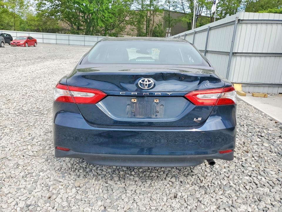 2018 Toyota Camry მანქანა იყიდება აუქციონზე, vin: 4T1B11HK2JU584733, აუქციონის ნომერი: 54586586