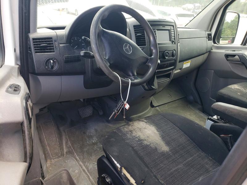 52482106 :رقم المزاد ، WD3PE8DC8F5981560 vin ، 2015 Mercedes Benz Sprinter مزاد بيع