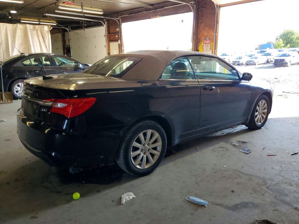 2011 Chrysler 200 მანქანა იყიდება აუქციონზე, vin: 1C3BC2EG6BN568409, აუქციონის ნომერი: 53468776