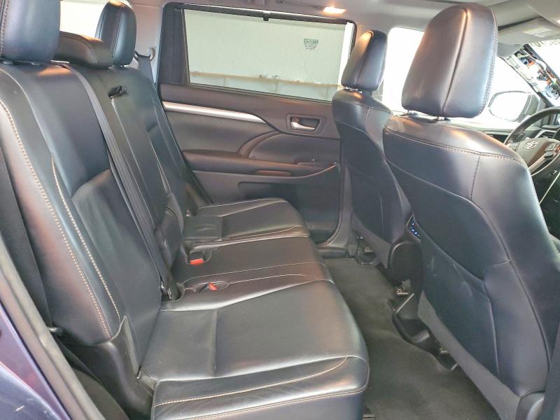 53600576 :رقم المزاد ، 5TDJZRFH0HS511535 vin ، 2017 Toyota Highlander مزاد بيع
