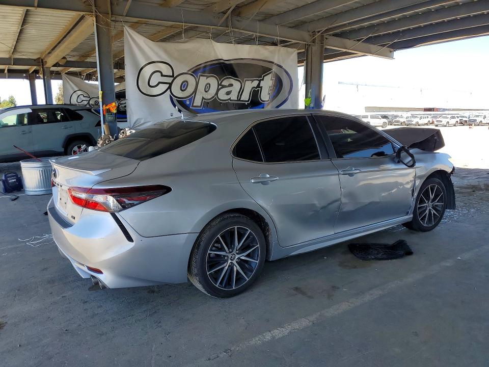 Продажа на аукционе авто 2022 Toyota Camry, vin: 4T1G11AK9NU715761, номер лота: 54366826