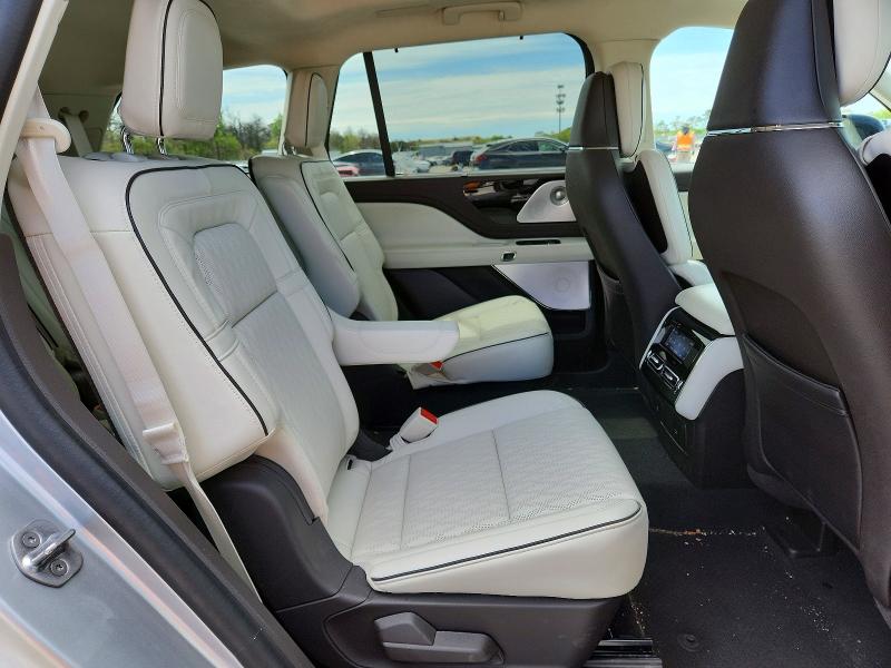 Продаж на аукціоні авто 2023 Lincoln Aviator, vin: 5LM5J9XC0PGL21358, номер лоту: 85449105