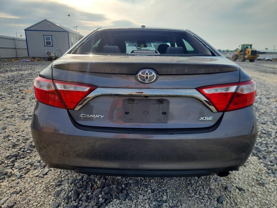 Aukcja sprzedaży 2015 Toyota Camry, vin: 4T1BF1FK9FU017107, numer aukcji: 54167846