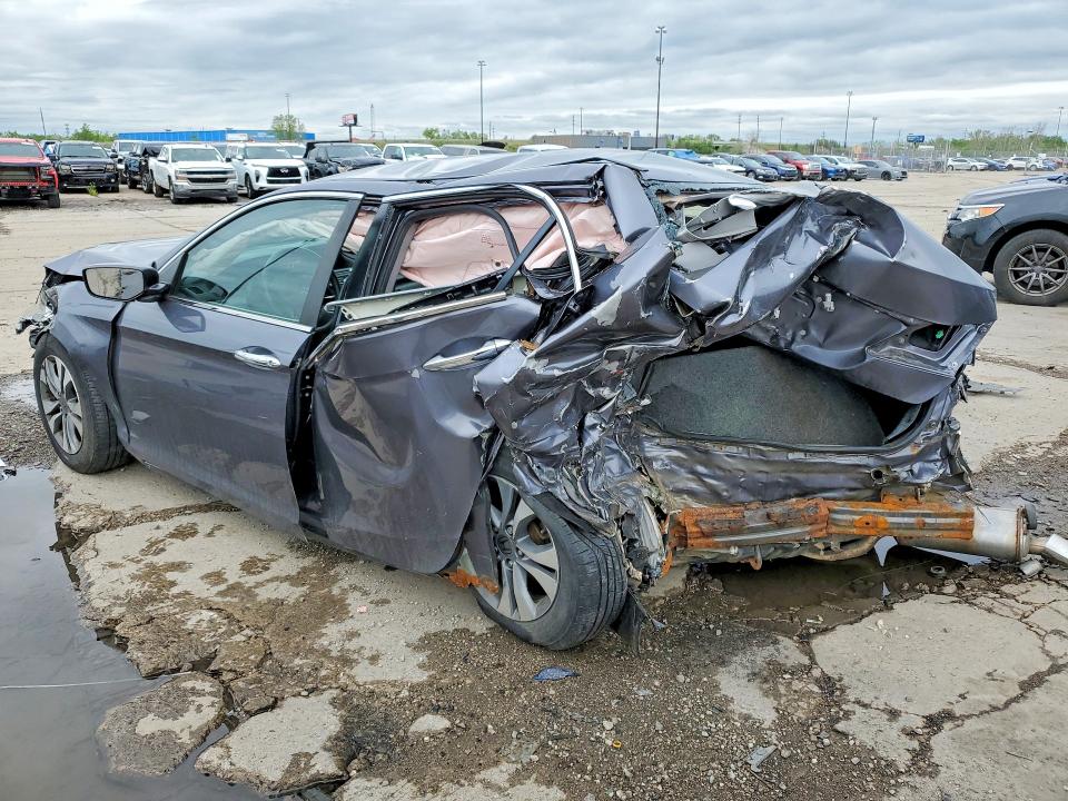2015 Honda Accord მანქანა იყიდება აუქციონზე, vin: 1HGCR2F33FA230488, აუქციონის ნომერი: 54357006