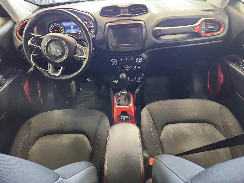 54425766 :رقم المزاد ، ZACCJBCB0JPH41800 vin ، 2018 Jeep Renegade مزاد بيع