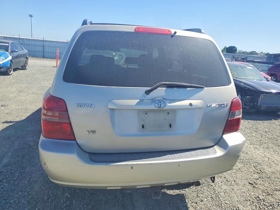53607766 :رقم المزاد ، JTEGF21AX20044439 vin ، 2002 Toyota Highlander مزاد بيع