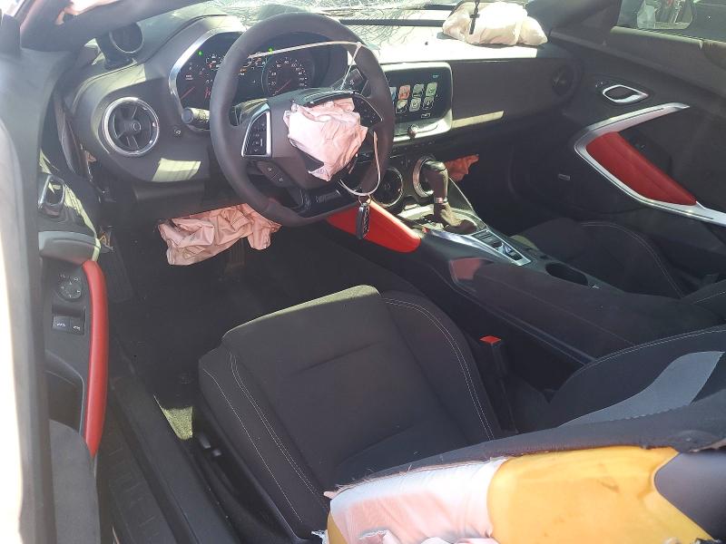 53127656 :رقم المزاد ، 1G1FF1R71J0166858 vin ، 2018 Chevrolet Camaro مزاد بيع