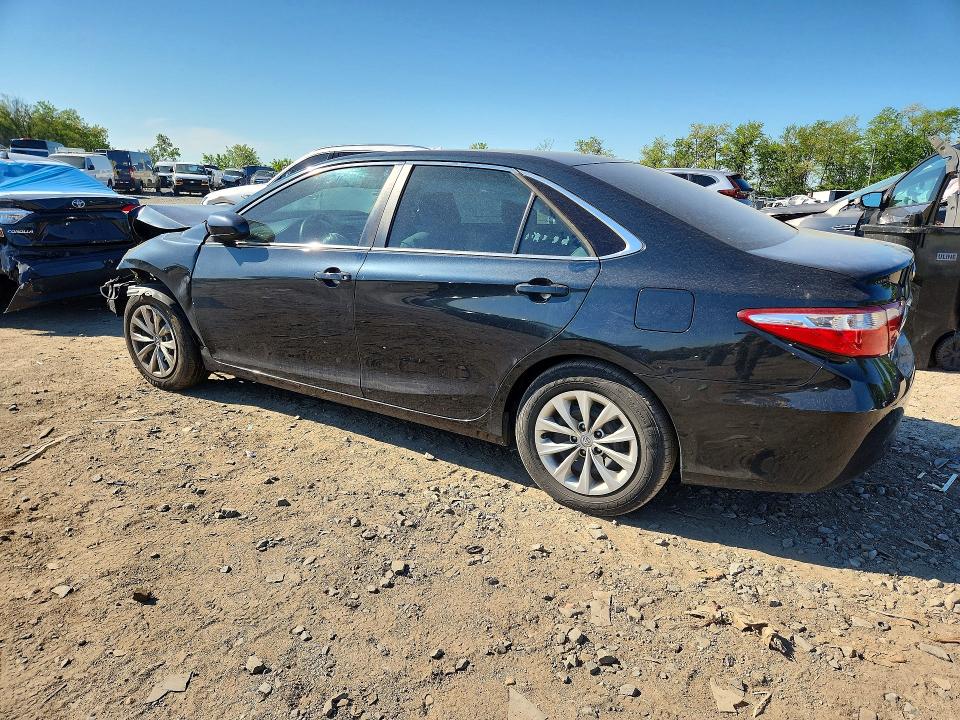 51990626 :رقم المزاد ، 4T4BF1FK7GR517760 vin ، 2016 Toyota Camry مزاد بيع