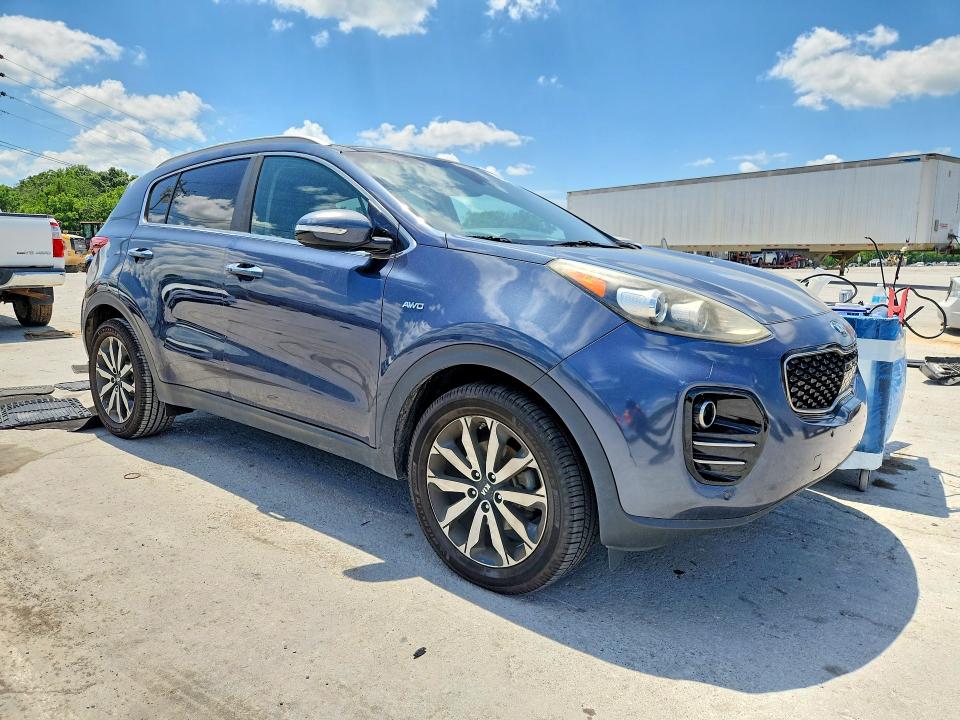 54060676 :رقم المزاد ، KNDPNCAC0H7264672 vin ، 2017 Kia Sportage مزاد بيع