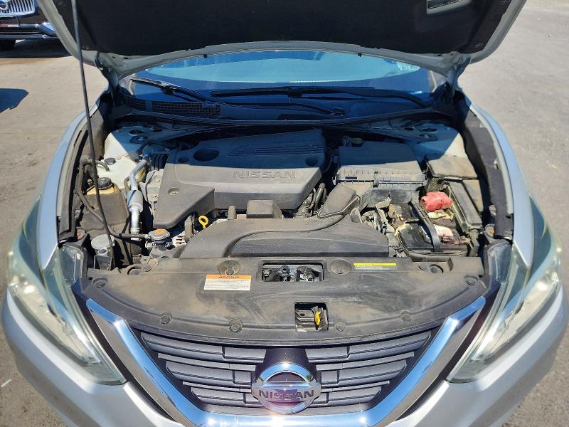 2017 Nissan Altima მანქანა იყიდება აუქციონზე, vin: 1N4AL3AP3HC496811, აუქციონის ნომერი: 52229256