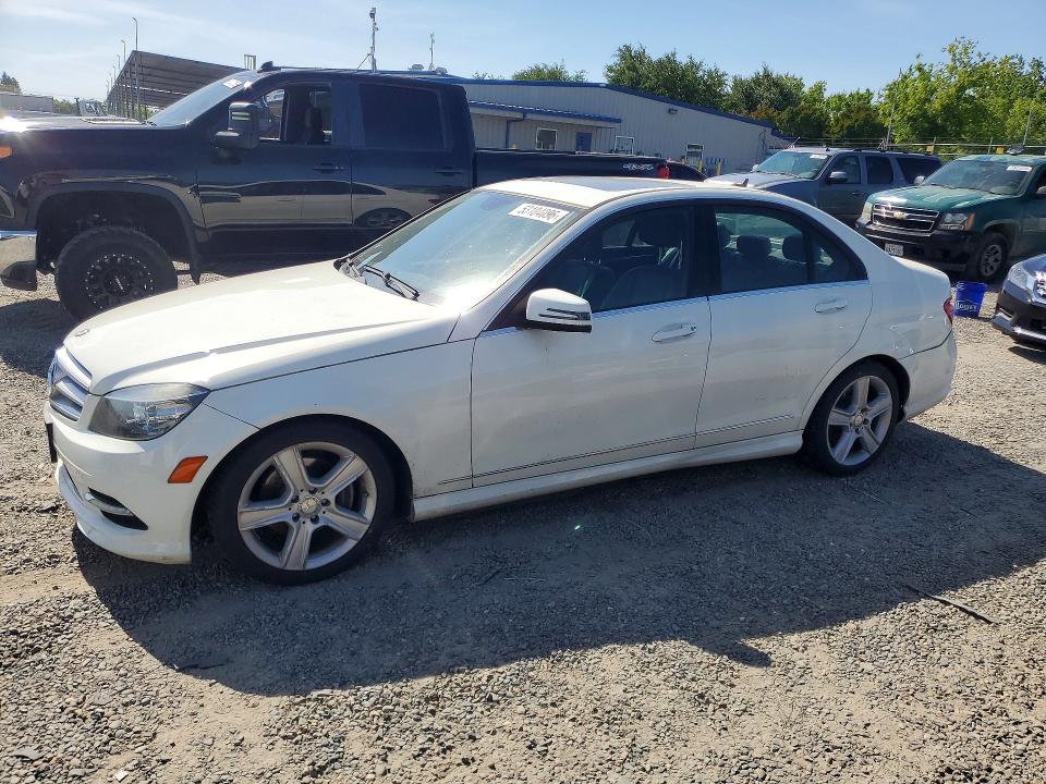 53104096 :رقم المزاد ، WDDGF5EB5BA511680 vin ، 2011 Mercedes-benz C مزاد بيع