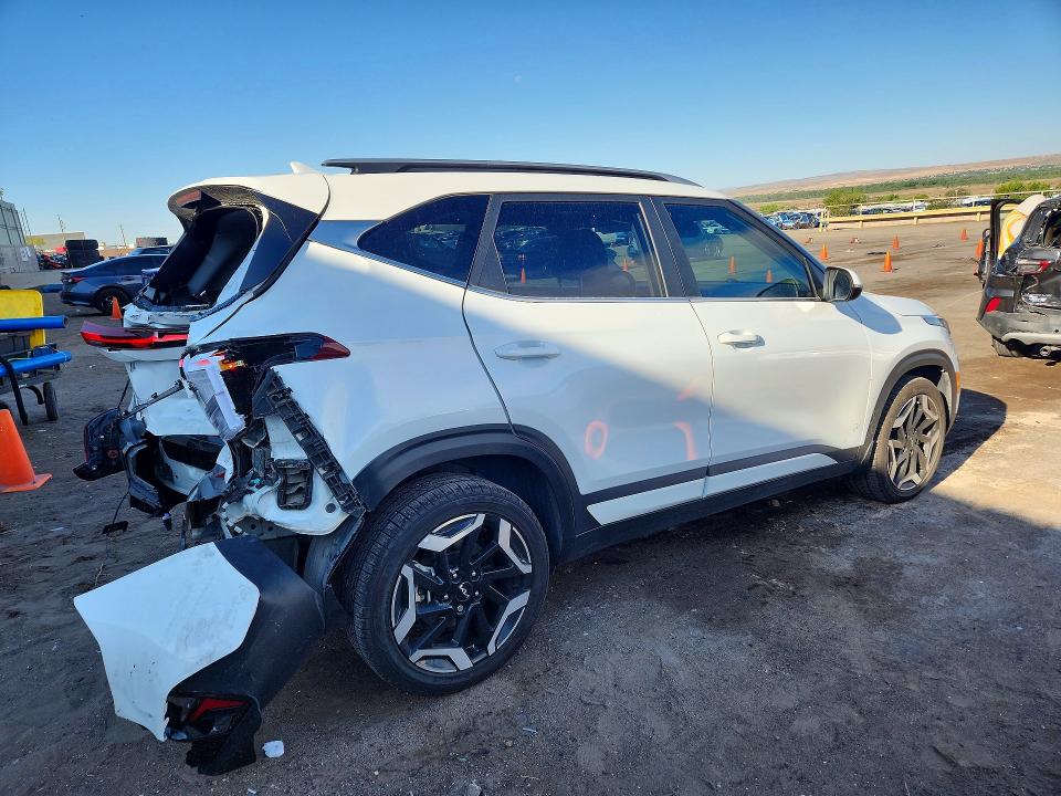 2024 Kia Seltos მანქანა იყიდება აუქციონზე, vin: KNDETCA76R7520606, აუქციონის ნომერი: 52463966