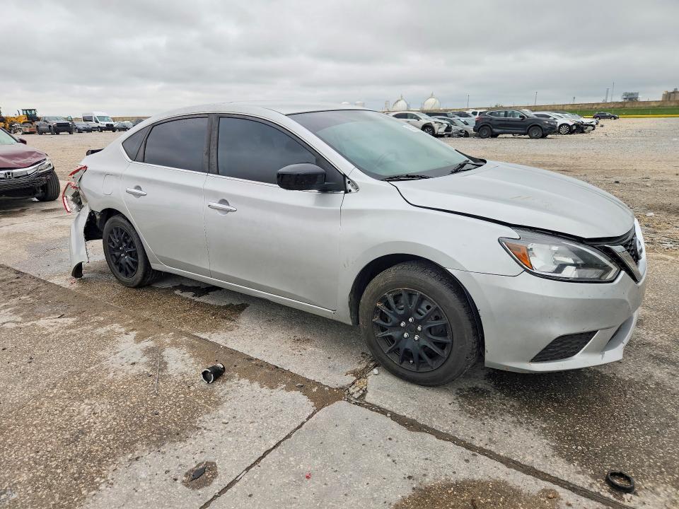 2016 Nissan Sentra მანქანა იყიდება აუქციონზე, vin: 3N1AB7AP5GY304818, აუქციონის ნომერი: 52851046