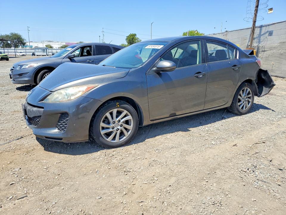 52484616 :رقم المزاد ، JM1BL1V84C1606047 vin ، 2012 Mazda 3 مزاد بيع