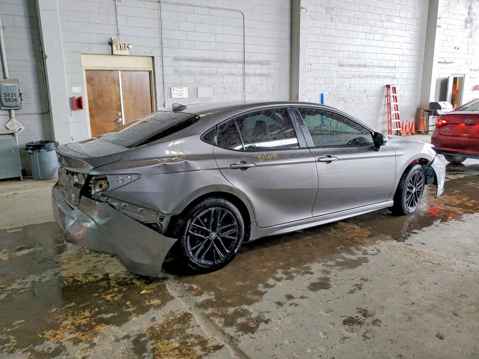 Продаж на аукціоні авто 2025 Toyota Camry, vin: 4T1DAACK5SU562341, номер лоту: 53045216