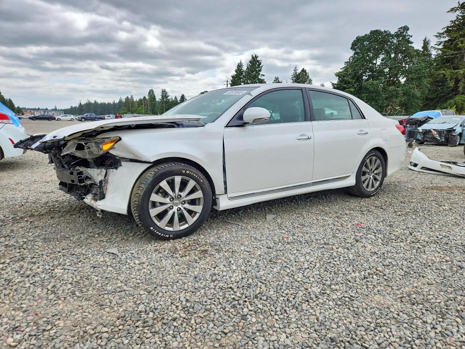55529546 :رقم المزاد ، 4T1BK3DB5BU399771 vin ، 2011 Toyota Avalon مزاد بيع