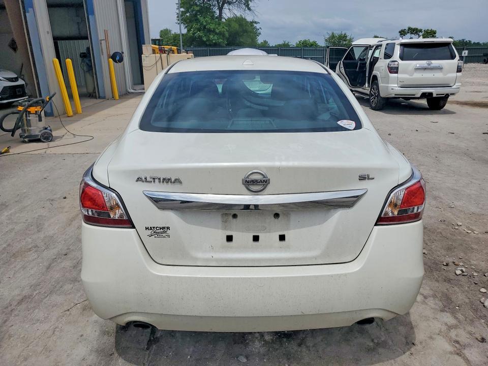 54154186 :رقم المزاد ، 1N4AL3APXFN400139 vin ، 2015 Nissan Altima مزاد بيع