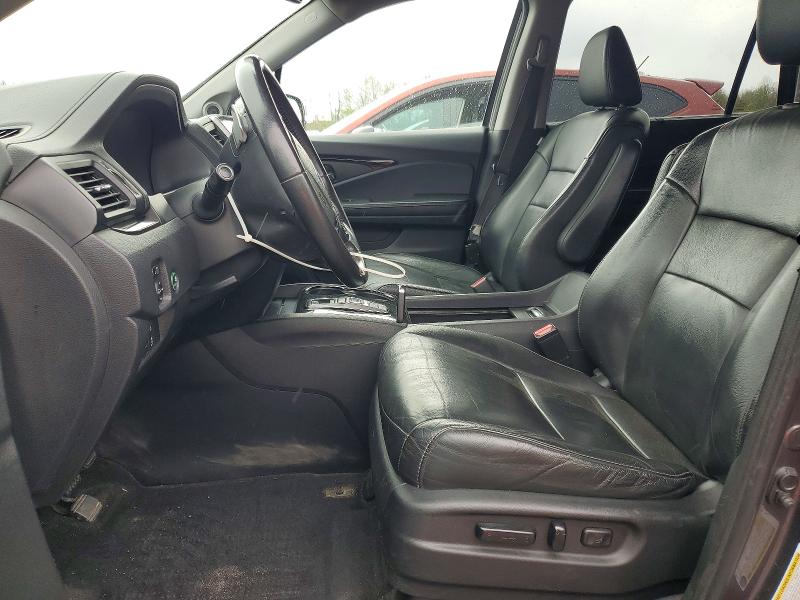 52128546 :رقم المزاد ، 5FNYF6H97JB017632 vin ، 2018 Honda Pilot مزاد بيع