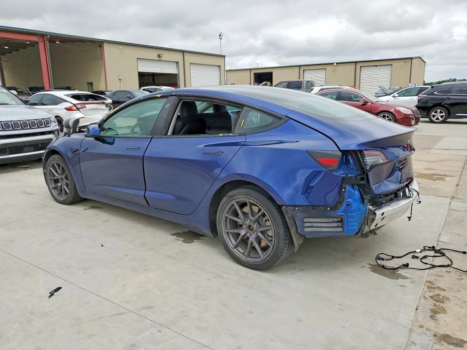 53988526 :رقم المزاد ، 5YJ3E1EA6NF191809 vin ، 2022 Tesla Model 3 مزاد بيع