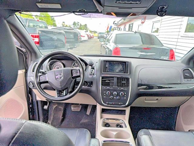 54893956 :رقم المزاد ، 2C4RDGCGXHR573924 vin ، 2017 Dodge Grand Caravan مزاد بيع