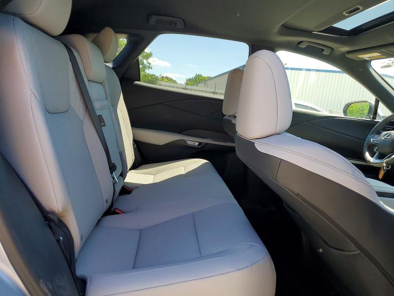 53173636 :رقم المزاد ، 2T2BBMCA7PC009238 vin ، 2023 Lexus Rx 350h مزاد بيع