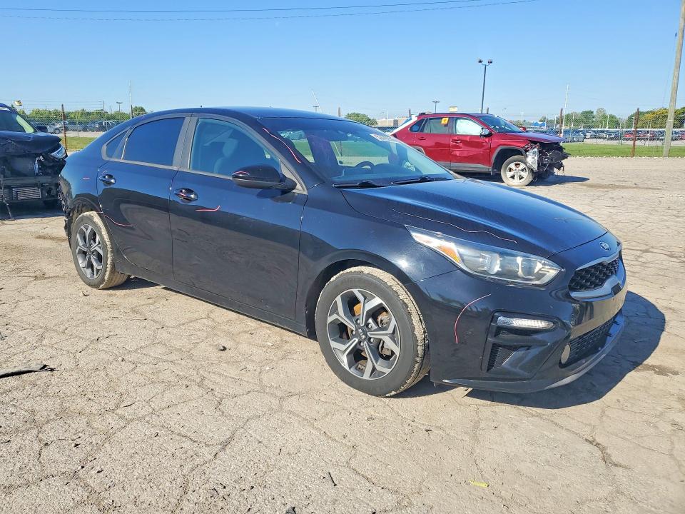 2019 Kia Forte მანქანა იყიდება აუქციონზე, vin: 3KPF24AD1KE037159, აუქციონის ნომერი: 52418556