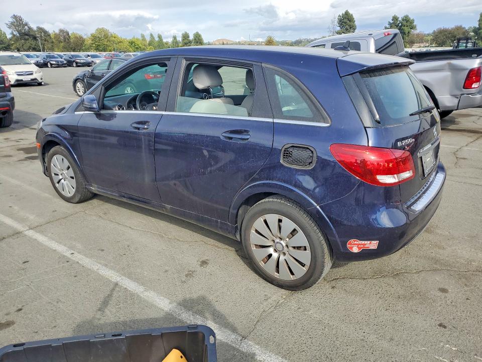 55174776 :رقم المزاد ، WDDVP9AB0HJ013946 vin ، 2017 Mercedes-benz B مزاد بيع