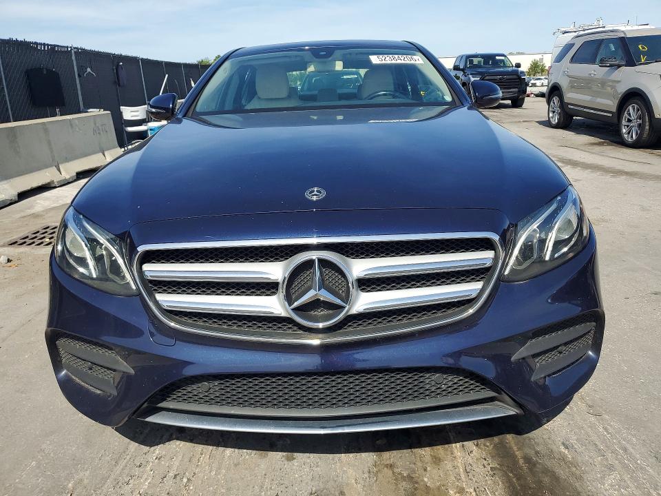 Продаж на аукціоні авто 2020 Mercedes-benz E, vin: W1KZF8DBXLA827119, номер лоту: 52384206