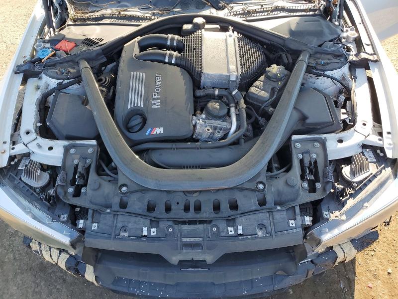 51684556 :رقم المزاد ، WBS4Y9C55JAA85527 vin ، 2018 Bmw M4 مزاد بيع