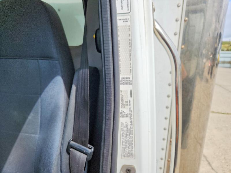 Продажа на аукционе авто 2014 Freightliner M2, vin: 1FVACXDT4EHFW4016, номер лота: 52230416