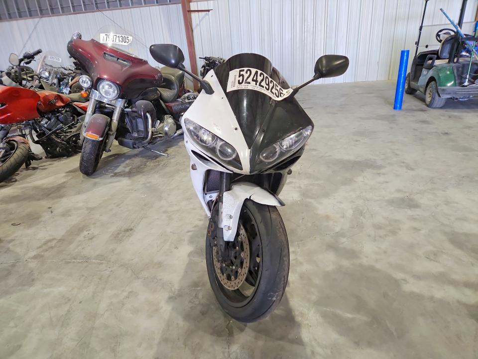 2004 Yama Yzfr1 მანქანა იყიდება აუქციონზე, vin: JYARN13E74A007660, აუქციონის ნომერი: 52429256
