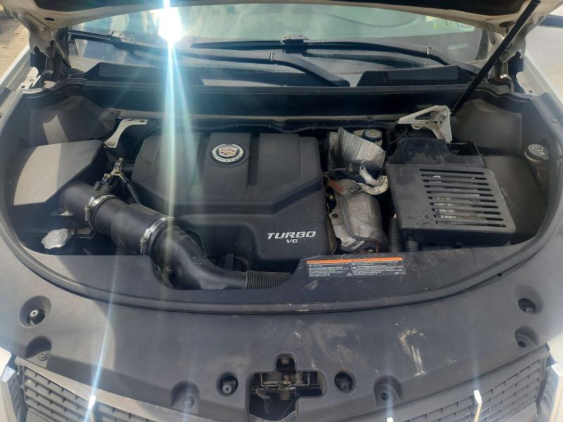 53034596 :رقم المزاد ، 3GYFNKE40AS574704 vin ، 2010 Cadillac Srx مزاد بيع