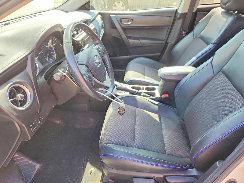 52691496 :رقم المزاد ، 2T1BURHE9JC972513 vin ، 2018 Toyota Corolla مزاد بيع