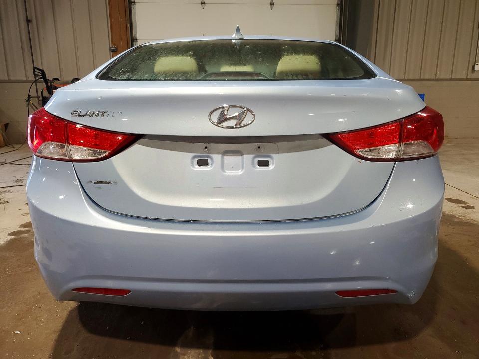 2011 Hyundai Elantra მანქანა იყიდება აუქციონზე, vin: KMHDH4AE4BU104994, აუქციონის ნომერი: 54705066