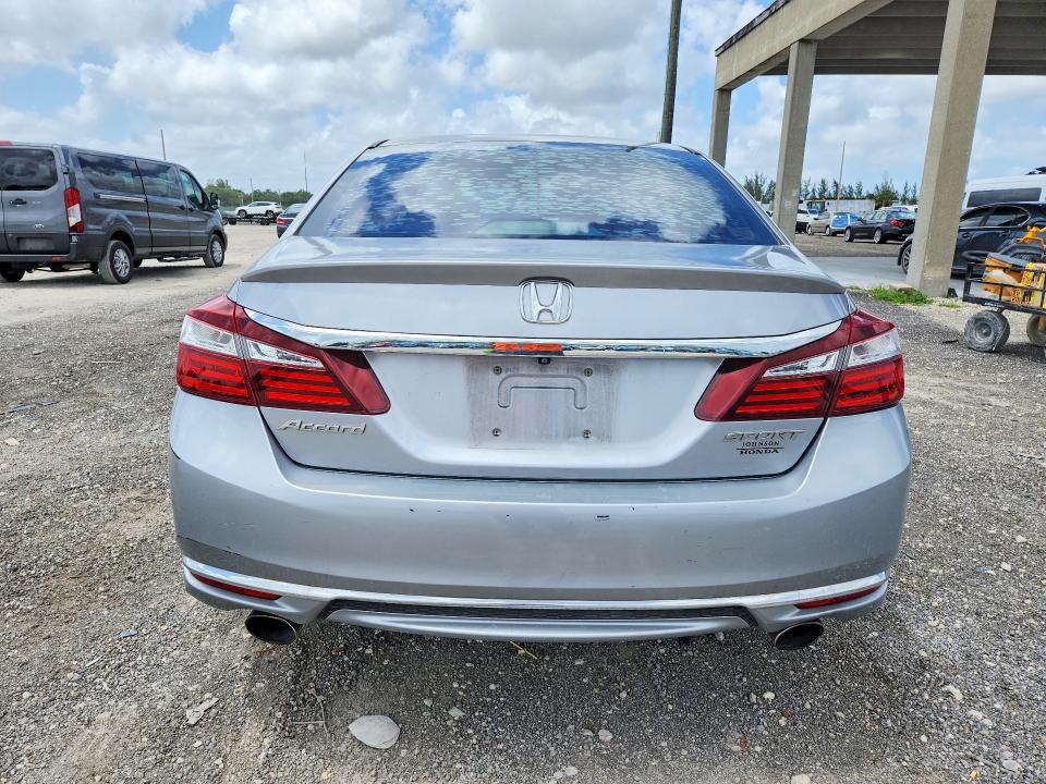 53793766 :رقم المزاد ، 1HGCR2F52HA108449 vin ، 2017 Honda Accord مزاد بيع